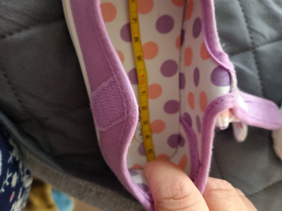 Pantofi gradi ca noi