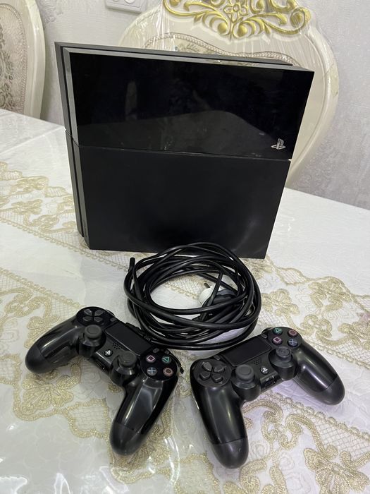 PlayStation 4 500GB