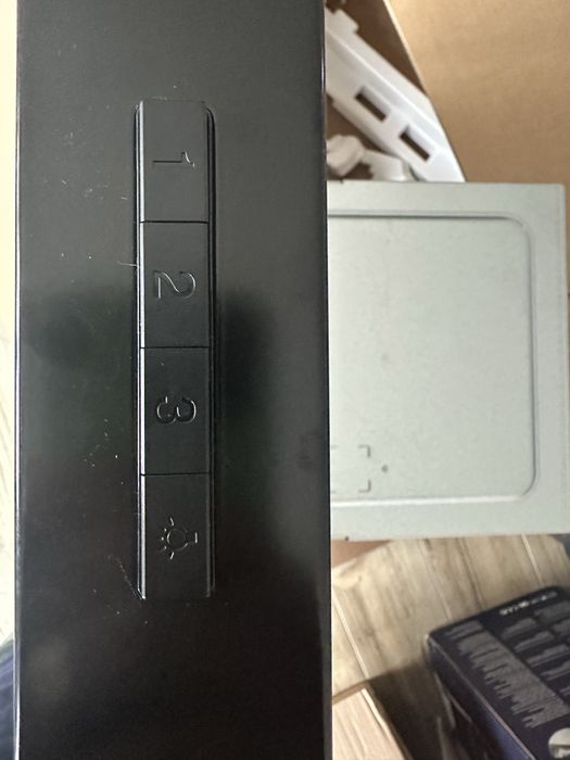 Vand hota de la Bosch noua