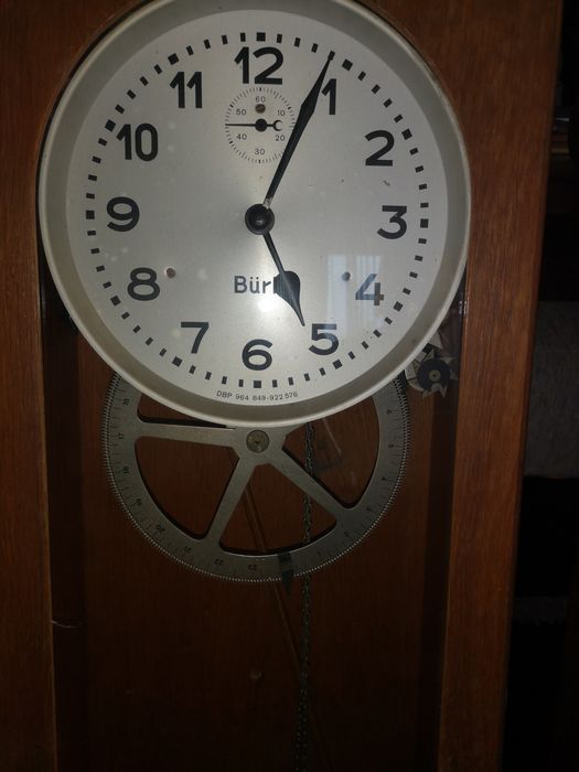 Ceasuri electromecanice.