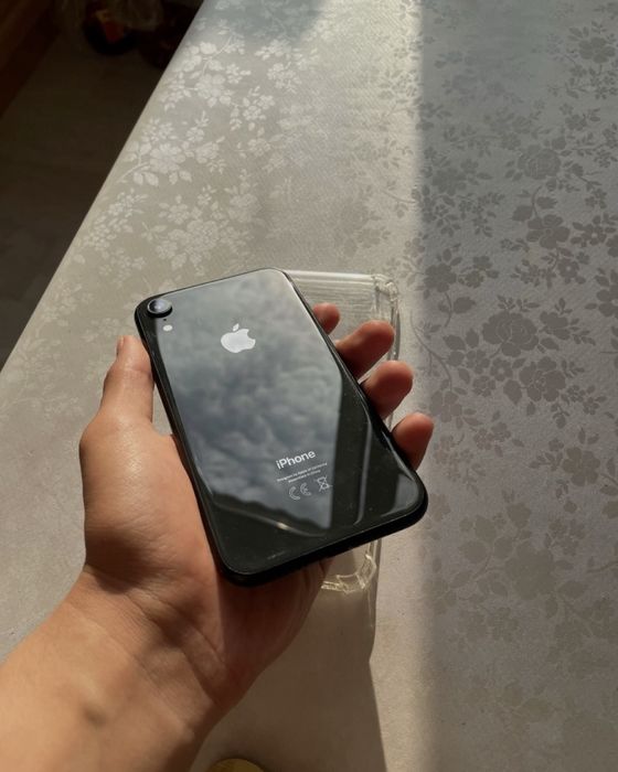 Iphone xr в идеальном состоянии