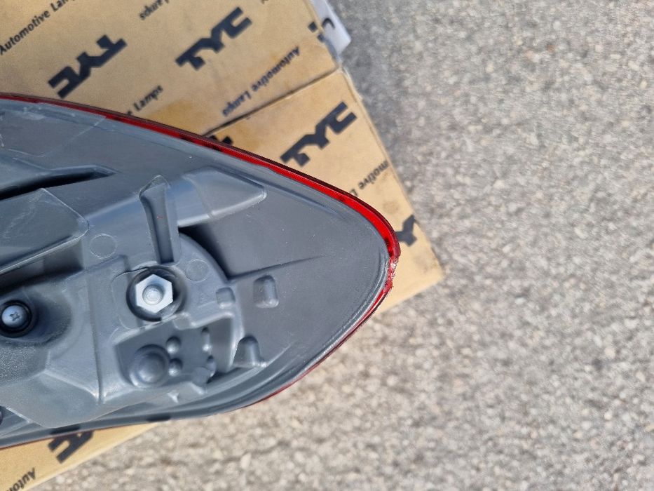 Десен стоп за мерцедес C class w205 седан