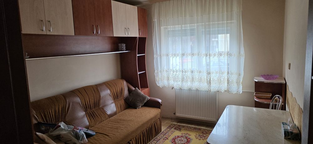 Chirie apartament 2 camere Rogerius