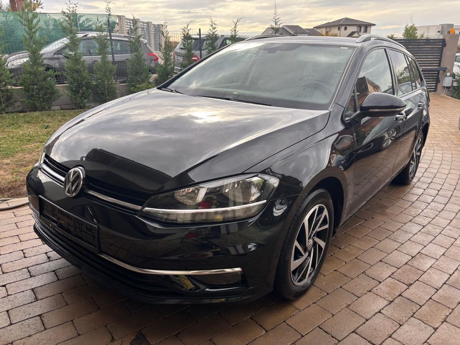 VOLKSWAGEN Golf 2018 — imagine 3