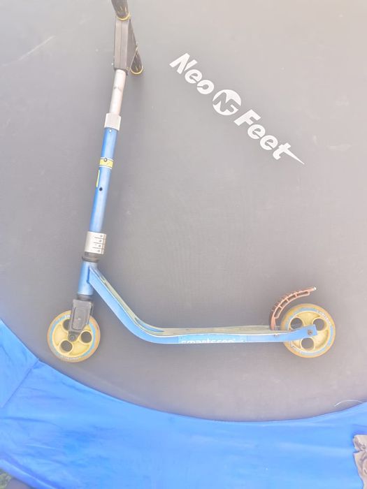 Продам самокат smartscoo