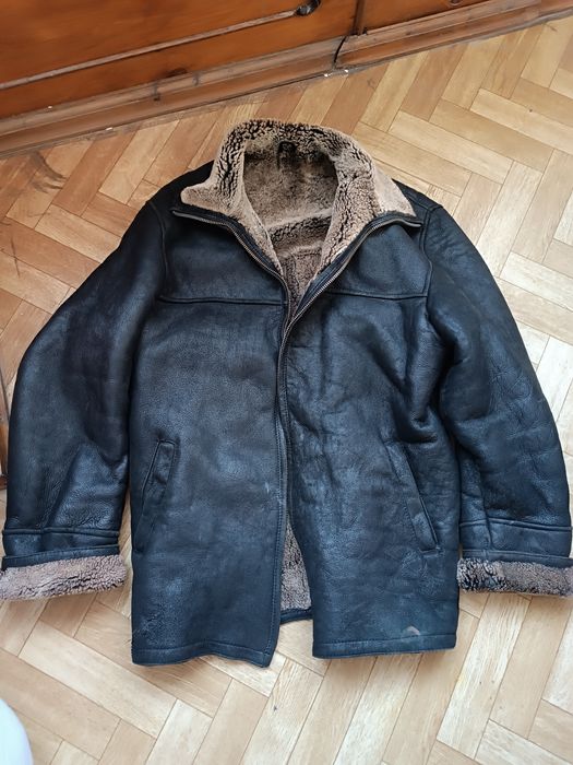 Продаю натуральную дубленку, пуховики