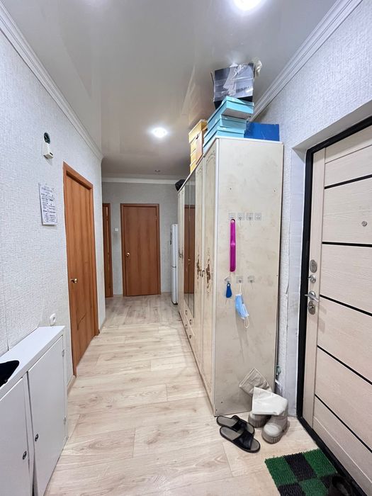 Продаётся 2 комн 60кв Монкеулы