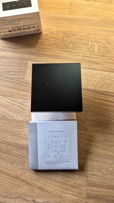 Termostat smart WiFi MIUCDA – control prin telefon, touch, pentru încălzire