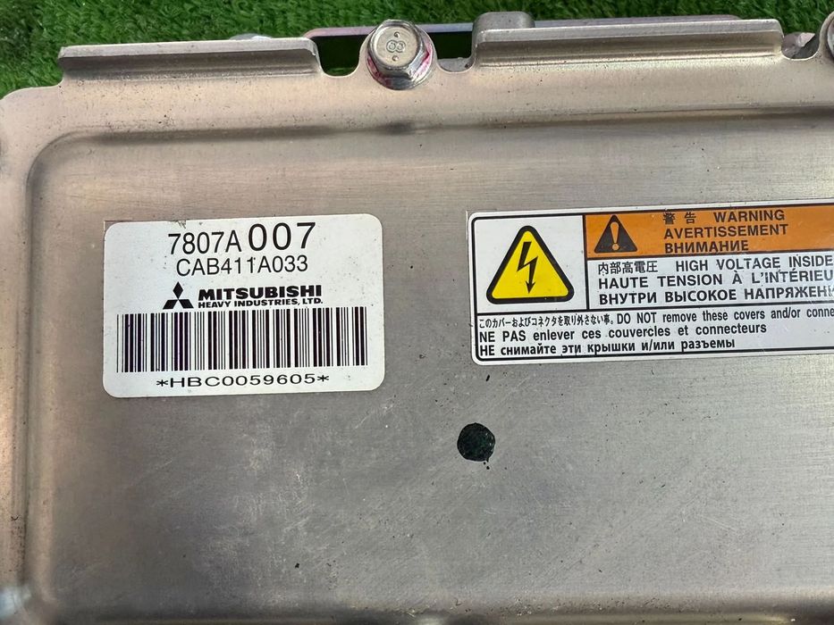 INCALZITOR ELECTRIC MITSUBISHI OUTLANDER 3 2.0 BENZINA + ELECTRIC 2016 / GG2W 2000 PLUG-IN HYBRID COD OEM 7807A007 CAB411A033 2016-2021