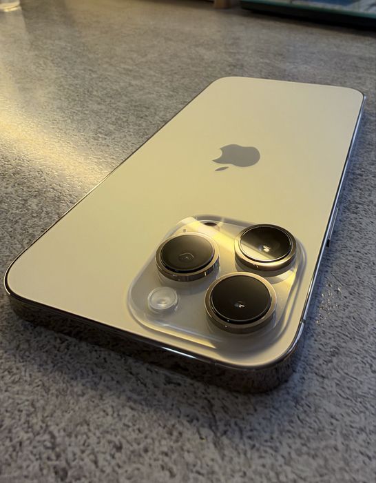 IPhone 14 Pro Max 256 gb, gold