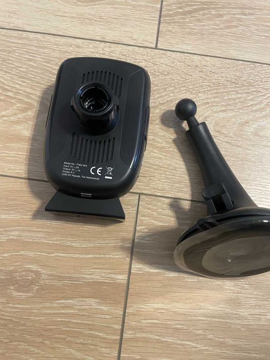 Phone holder - auto clamping & 5W wireless charging