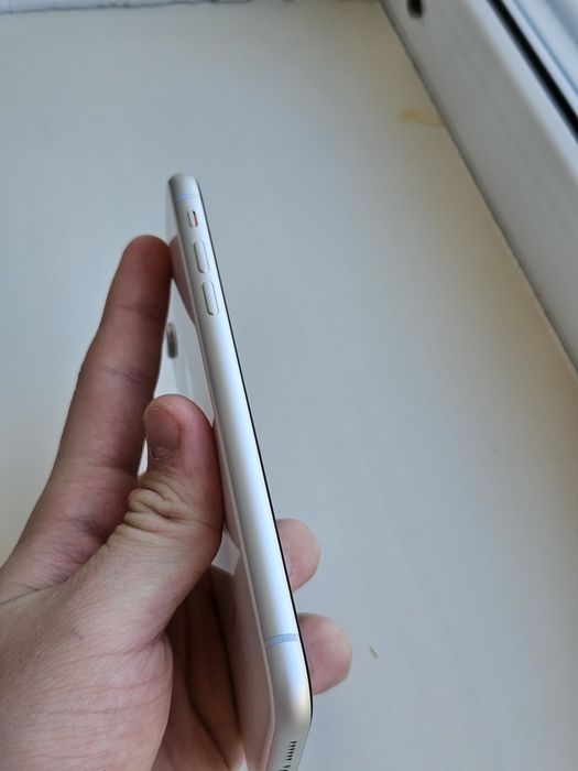 iPhone хр  в хорошем состоянии!