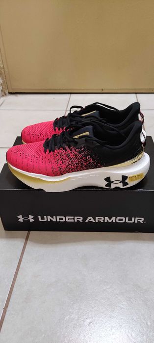 Under armour infinite elite