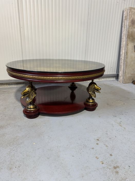 Masa deosebita din lemn cu bronz si intarsii