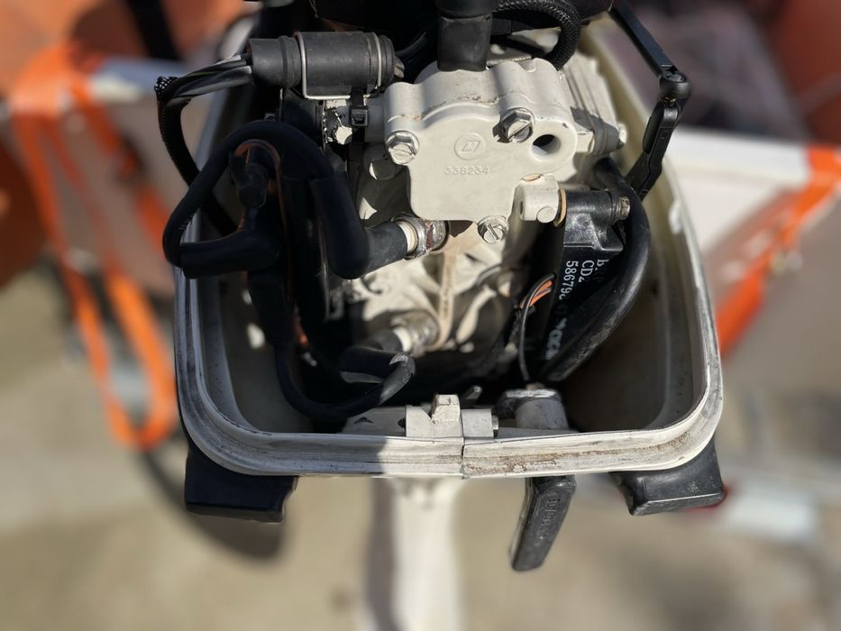 Извънбордов двигател Johson