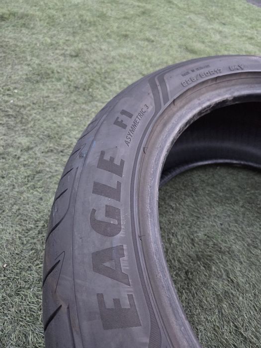 225 50 17 Goodyear