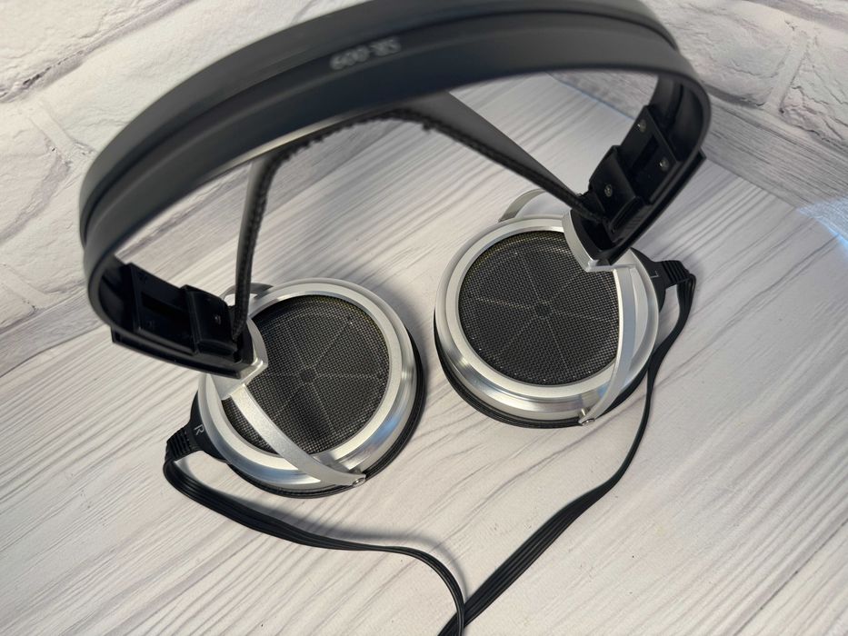 Електростатични слушалки Stax SR-009 (SR009)