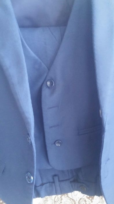 Школьная форма тёмного цвета