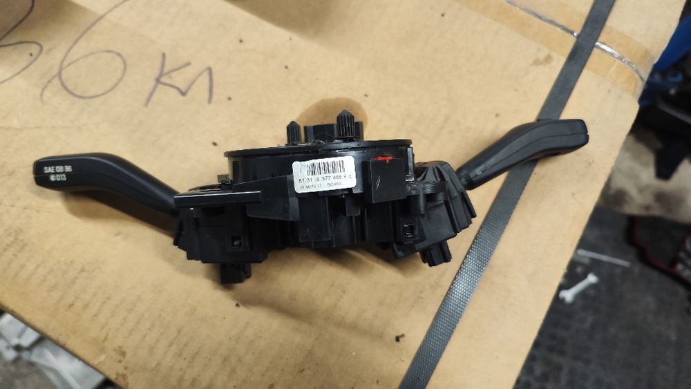 Лентов кабел за Бмв