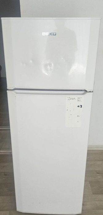 Продам рабочий холодильник LG и беко