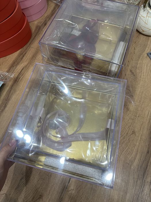 Коробки премиум для подарков