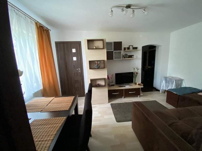 Vând apartament 2camere