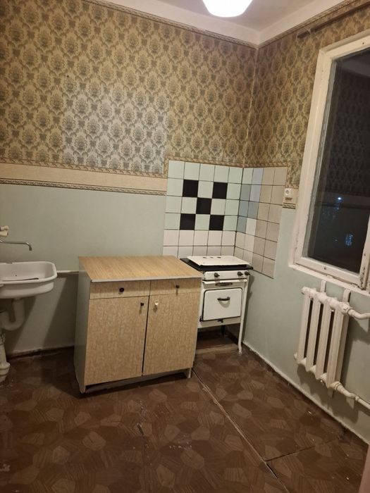 Авиасозлар 3 Продаю 1/3/4 Авиасозлар-3  Цена 42.000.у.е. Ипотека есть.