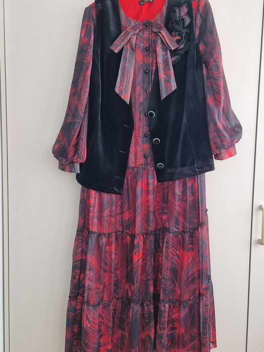 Продам платье двойка