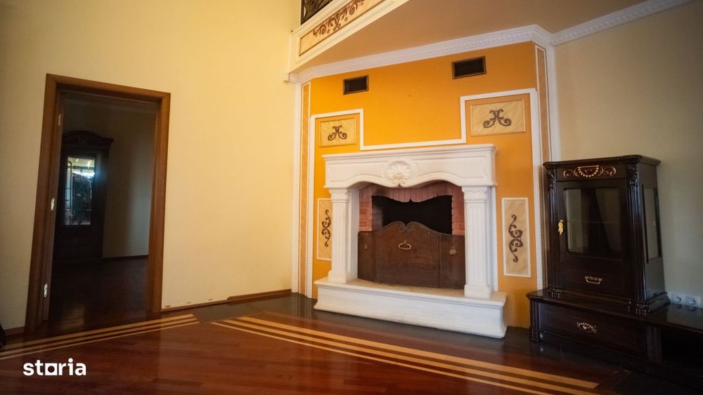 Vila de Lux,35 arii,Valea Ghinzii
