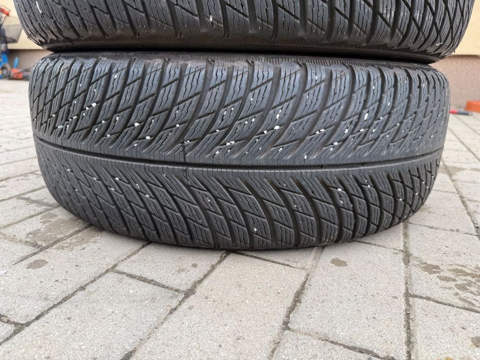 Anvelope 235 60 17 Michelin Alpin