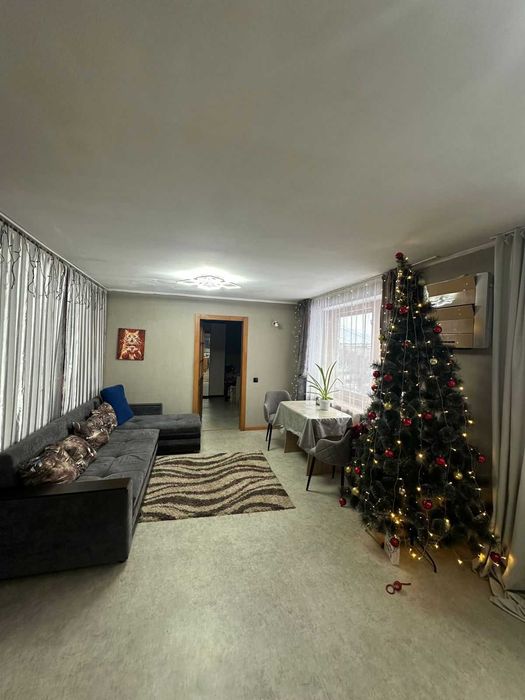 Продам 2- ком квартира РН Пирамида