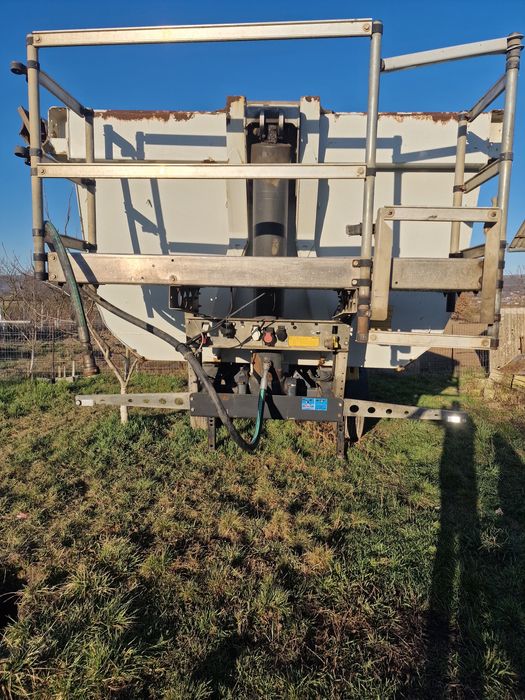 Schmitz Basculanta 2017