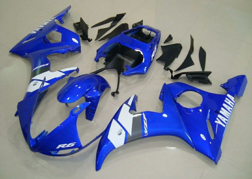 Продам задний пластик Yamaha r6
