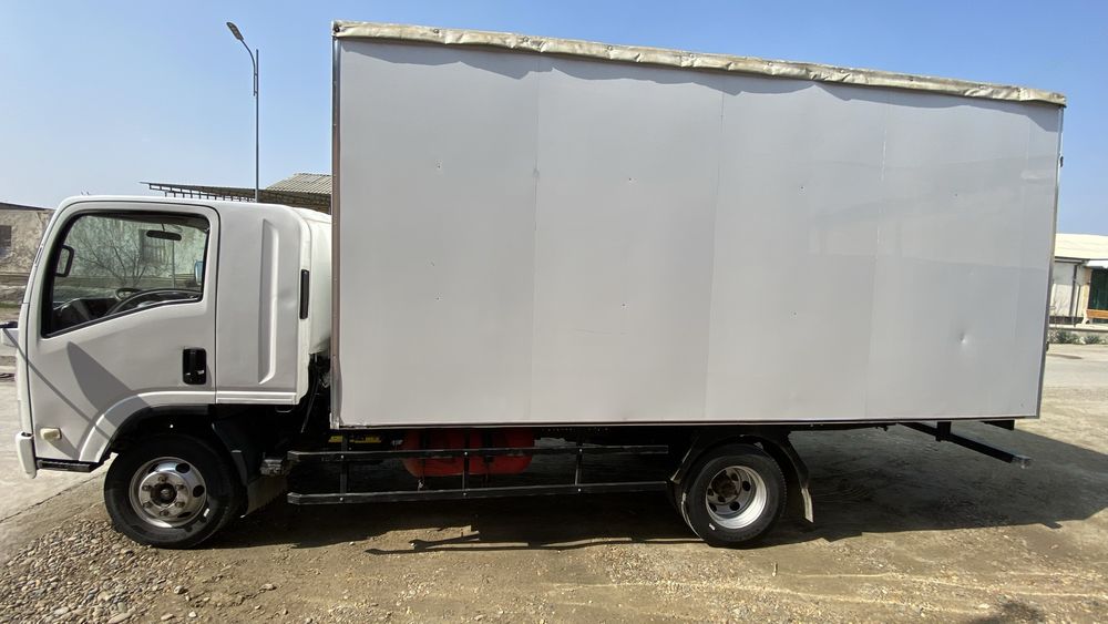 Isuzu NPR 5Tyuk mashinasi sotiladi