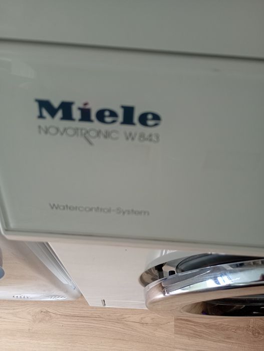 Пералня Miele novotronic