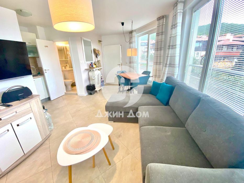 Продава се Двустаен апартамент в Свети Влас - 96 кв.м за 1042 €/кв.м - Снимка #4