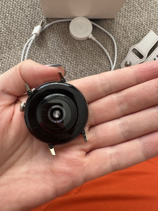 Продам часы Huawei Watch GT3