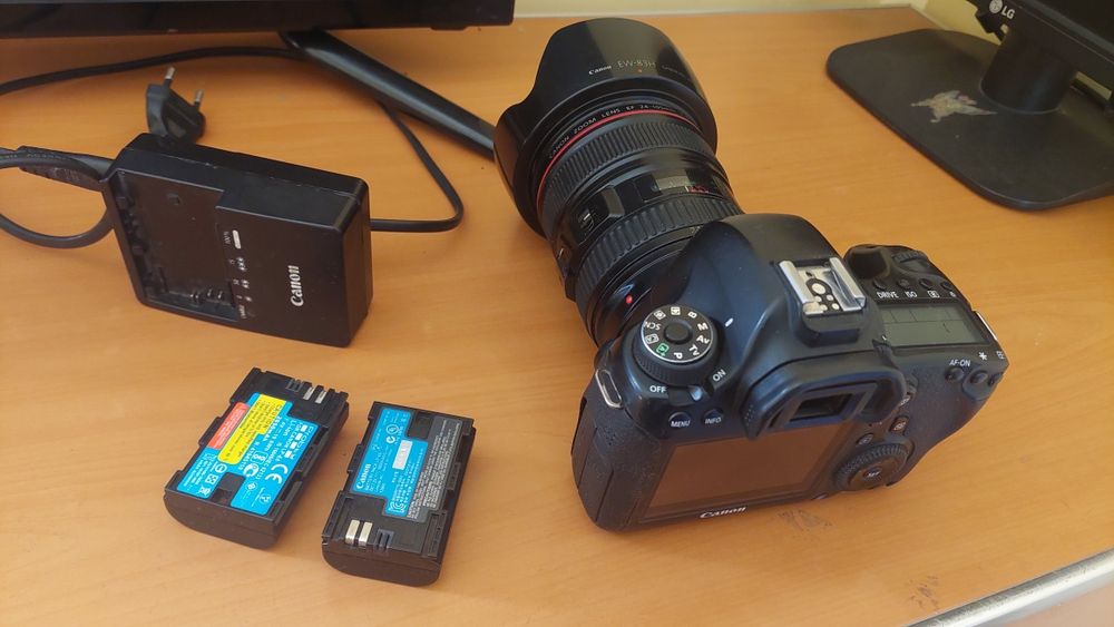 6D canon va ronin sotiladi