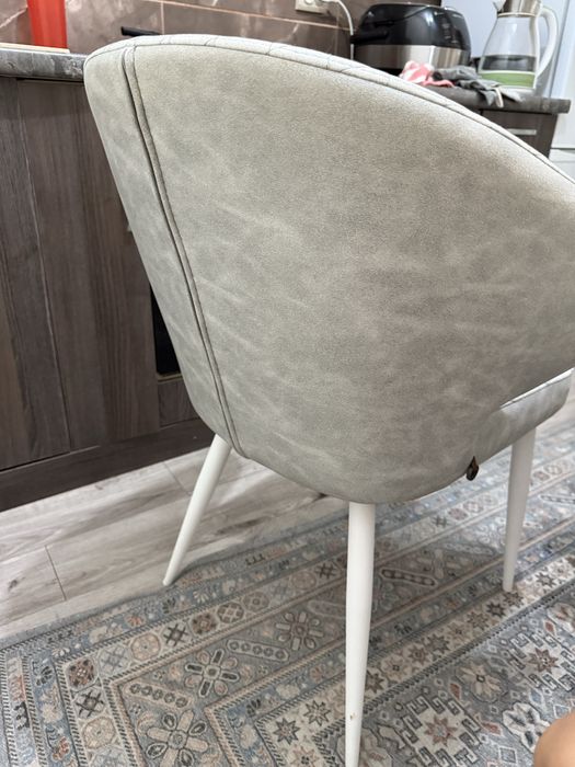 Кухонные стулья.