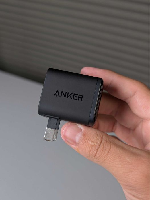 Anker 45W Display charger