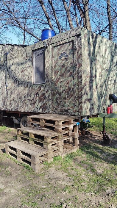 Cabana pe roti - de vanzare