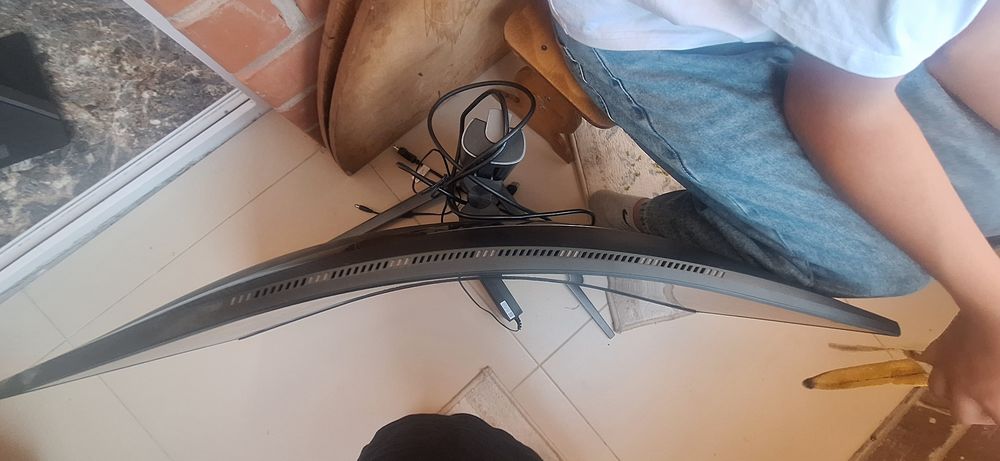 Продам монитор Msi
