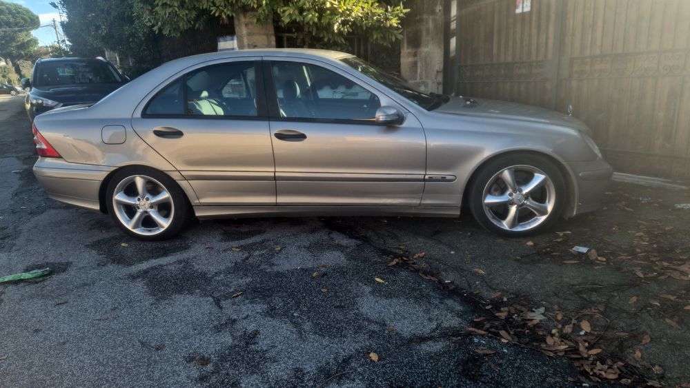 Mercedes c220  de vanzare