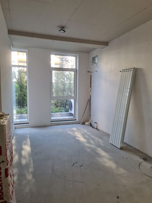 Дава се под наем Офис в к.к. Боровец - 80 кв.м за 1100 € - Снимка #2