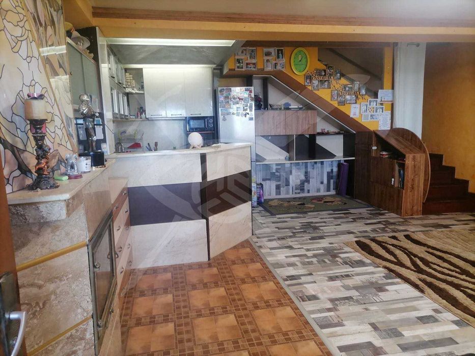 Продава се Къща в Варна, Левски - 120 кв.м за 2417 €/кв.м - Снимка #2