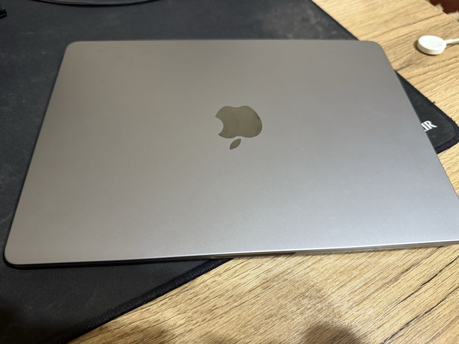 Продается macbook air 13