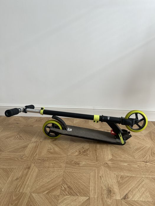 Продам самокат детский