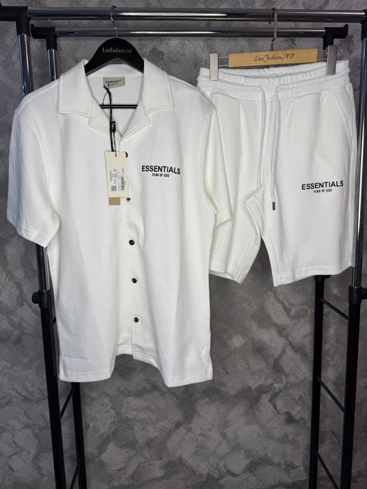 Compleu Essentials Fear Of God