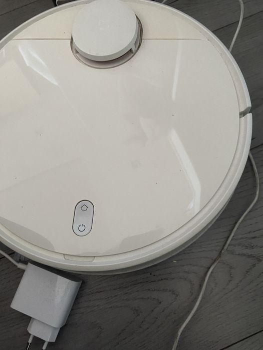 Xiaomi робот с моп