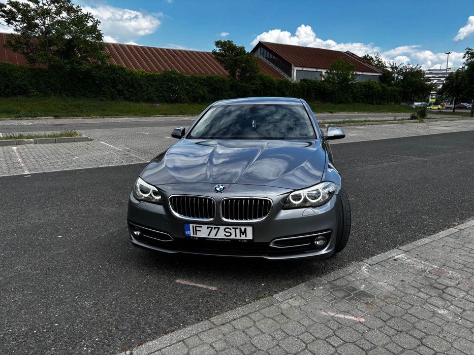 BMW Seria5 - 525 xDrive, 218 CP, Luxury Line